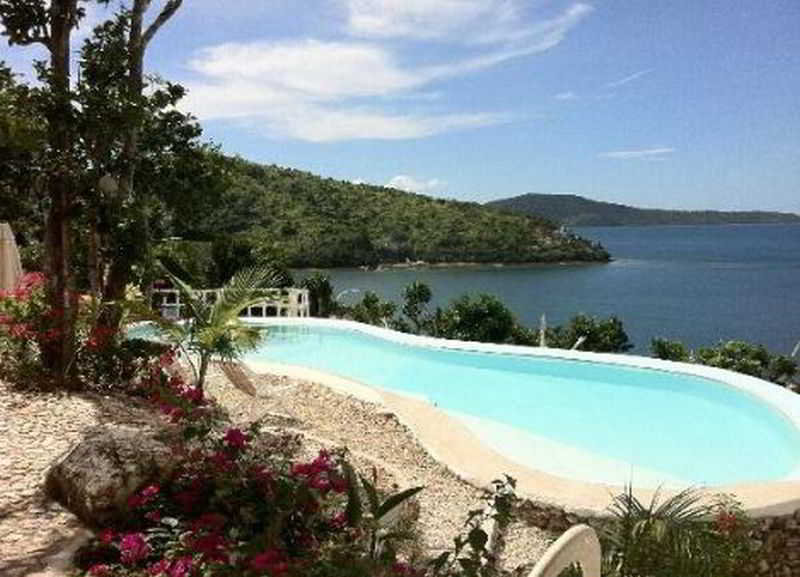 Pool
Pool
di Al Faro Cosmio Hotel
