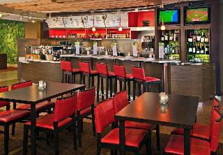 Courtyard Long Island MacArthur Airport