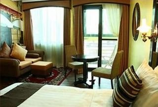 General view
General view
di Lee Boutique