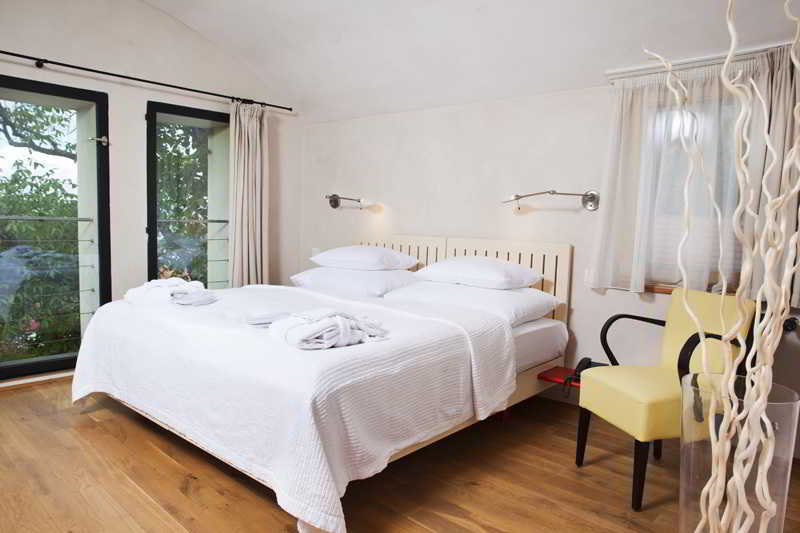 Room
Room
di Bellevue Hotel Karlov