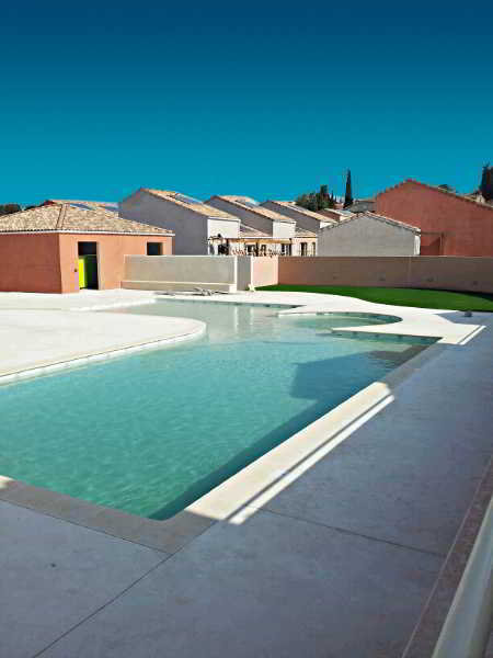 Pool
Pool
di Le Domaine De Bacchus