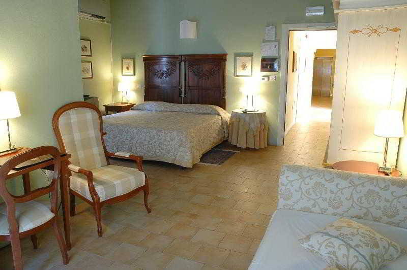 Room
Room
di Palazzo Guiderocchi