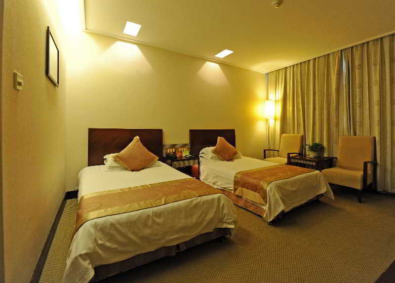 Room
 di Zhongtian Fenghuang Hotel (formerly Phoenix)