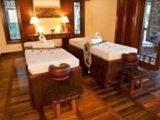 Sports and Entertainment
Sports and Entertainment
di El Nido Resorts Miniloc Island