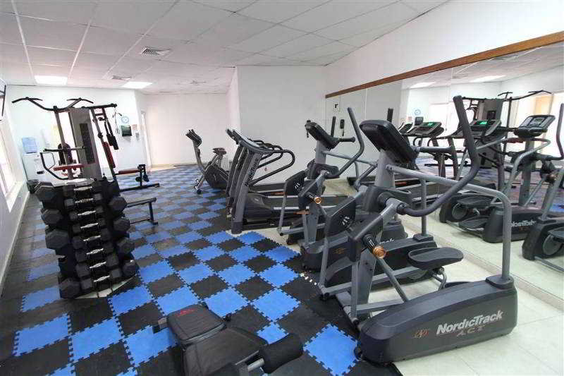 Sports and Entertainment
Sports and Entertainment
di Cadaques Caribe Resort & Villas