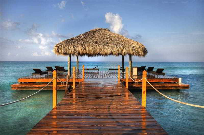 Beach
Beach
di Cadaques Caribe Resort & Villas