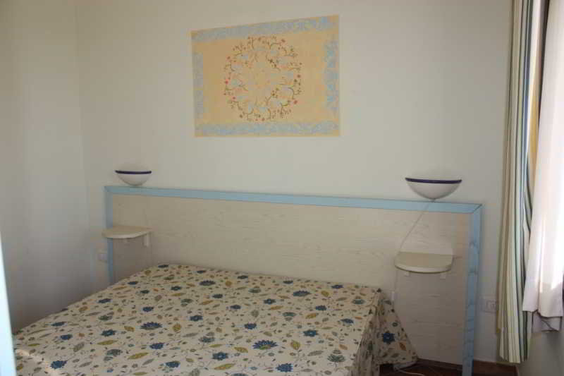 Room
Room
di Arco Del Saracino Hotel Resort