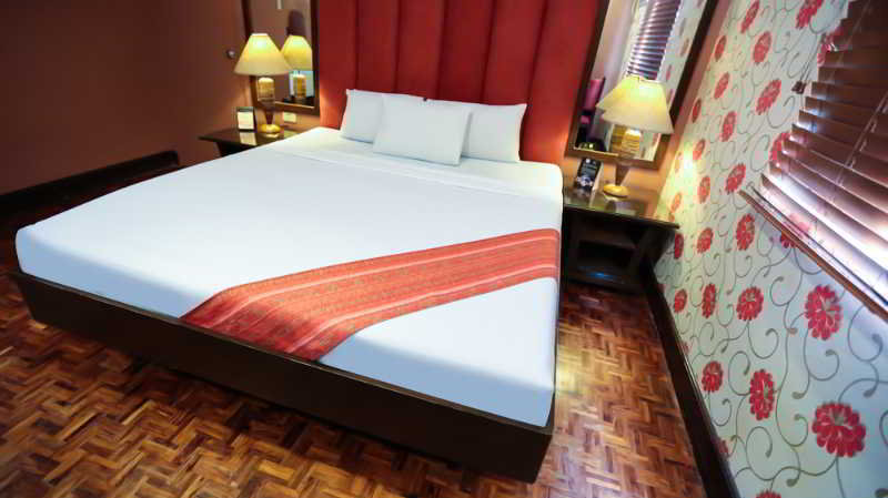 Room
Room
di Hotel La Corona De Lipa