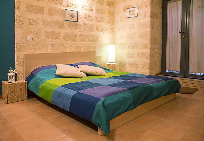 Room
Room
di B&B Delle Imperatrici