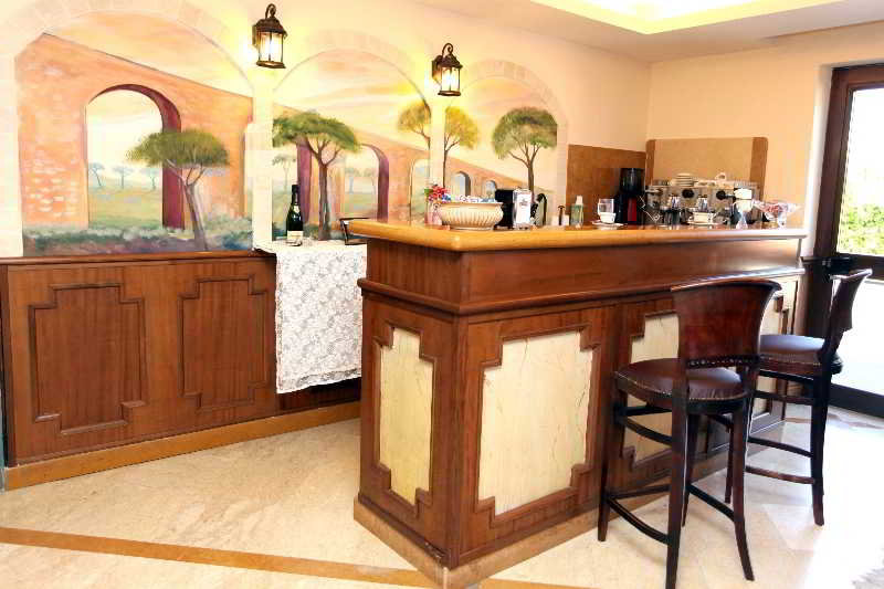 Bar
Bar
di Hotel Liternum