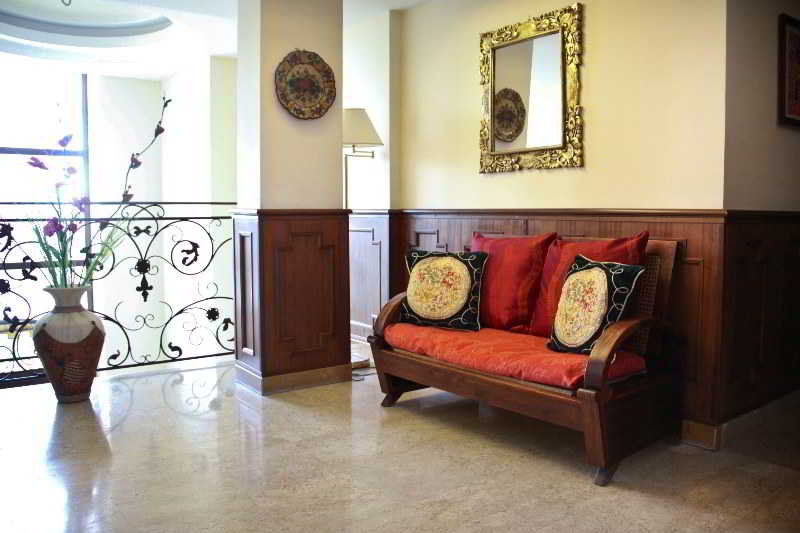 Lobby
Lobby
di Hotel Liternum