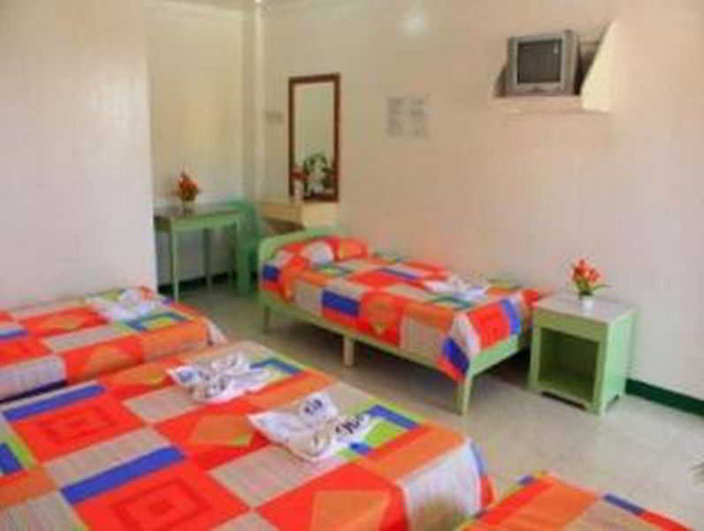 Room
Room
di White Beach Hotel Bar and Restaurant