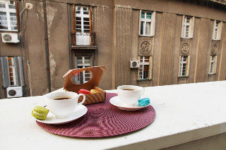 Room
Room
di Apartment Terazije