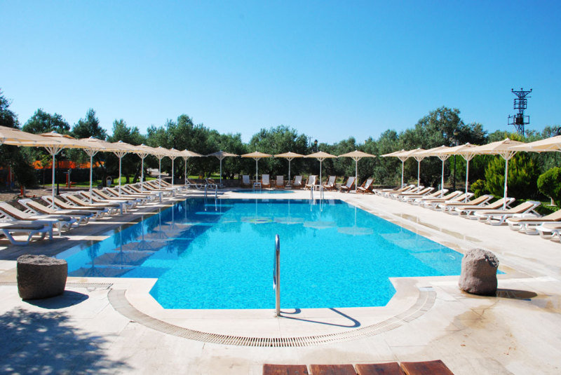 Pool
Pool
di Assos Park Hotel