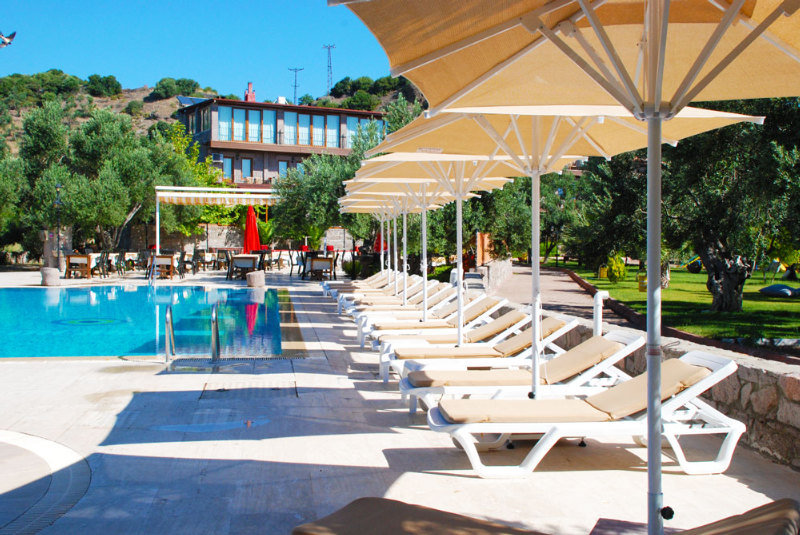 Pool
Pool
di Assos Park Hotel