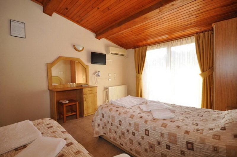 Room
Room
di Assos Park Hotel