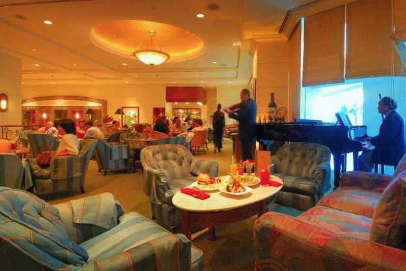 Bar
Bar
di Marco Polo Davao