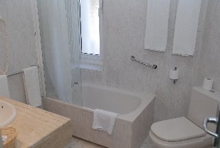 Room
Room
di El Castell Hotel