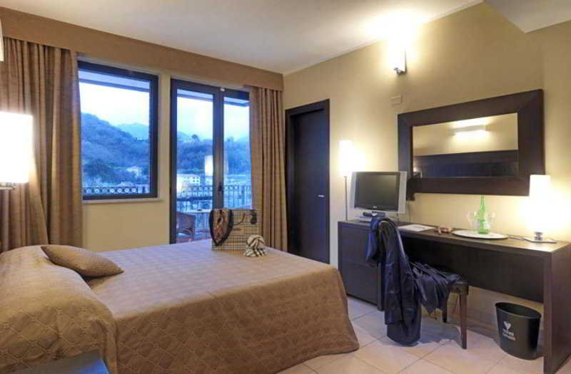 Room
Room
di Terme Capasso