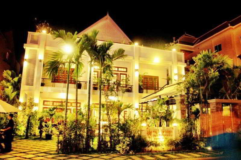 Apsara Centrepole Hotel image 1