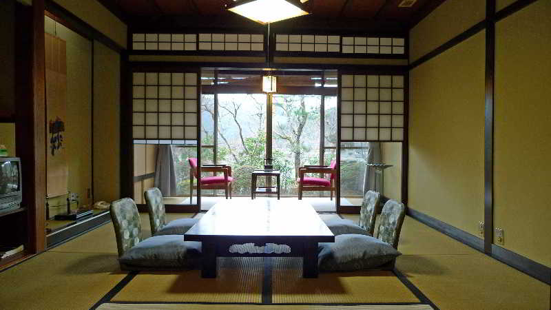 Room
 di Gyozanen