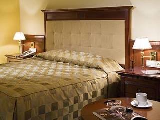 Room
Room
di Laico Ouaga 2000