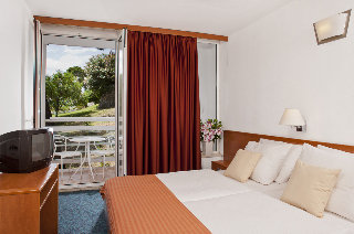 Room
Room
di Bluesun Hotel Berulia