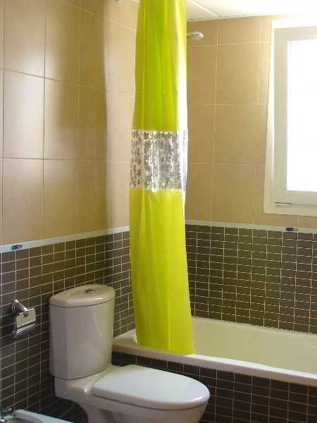 Room
Room
di RealRent Costa Aguadulce