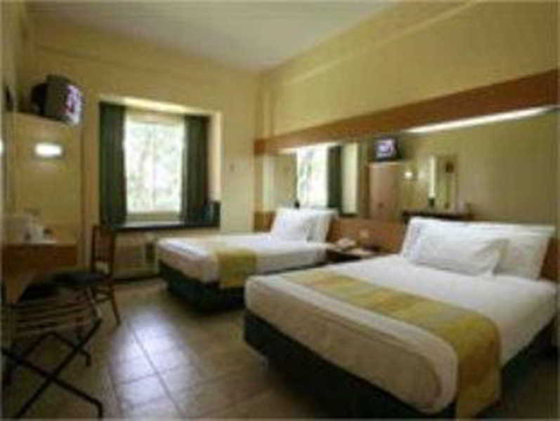 Room
 di Microtel Inn & Suites Luisita-Tarlac