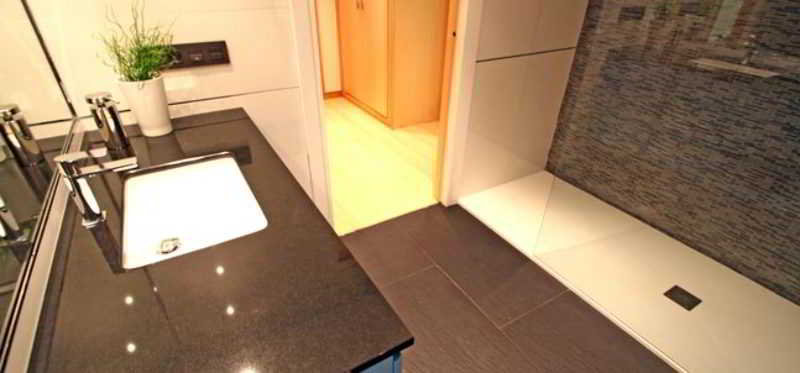 Room
Room
di Apartamentos Easo