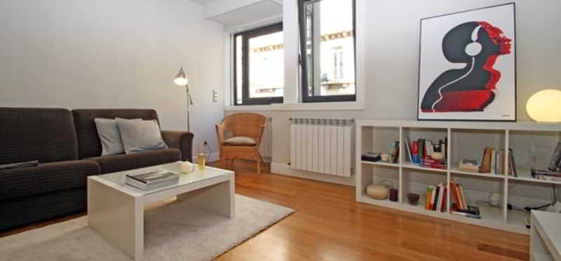 Room
Room
di Apartamentos Easo