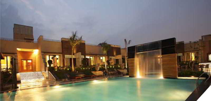 Pool
Pool
di Keys Resort Oodles - Chattarpur, Delhi