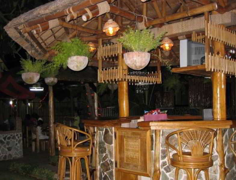Bar
Bar
di Dumaguete Springs Beach Resort