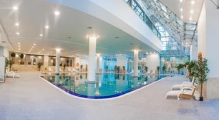 Pool
Pool
di Ramada Plaza Astana Hotel