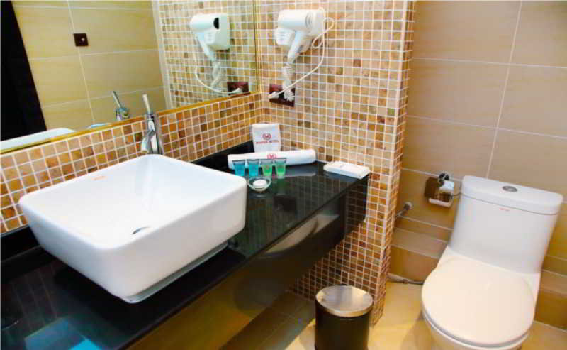 Room
Room
di Manhattan Astana