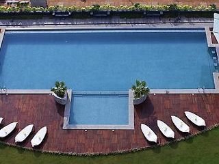 Pool
Pool
di Hotel Novotel Visakhapatnam Varun Beach