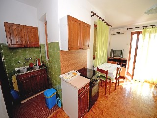 Room
Room
di Andjelko