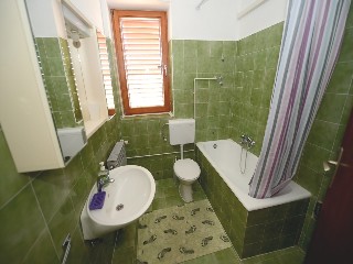 Room
Room
di Andjelko