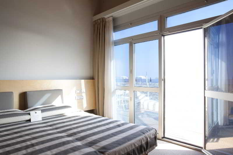 Room
Room
di Mosaico Terme Beach Resort