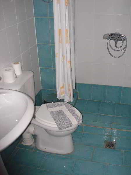 Room
Room
di Studios Bilios