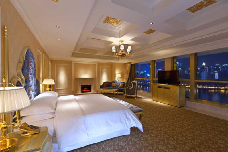 Room
 di Sheraton Chongqing Hotel