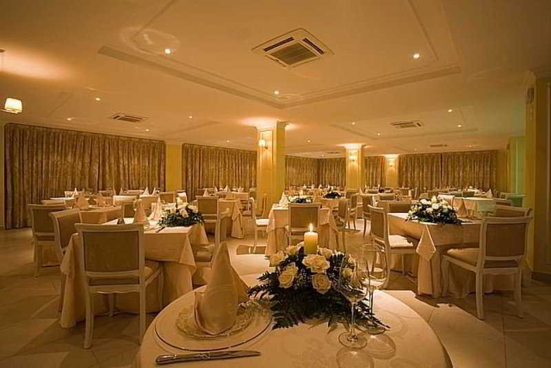 Restaurant
Restaurant
di Stella Marina