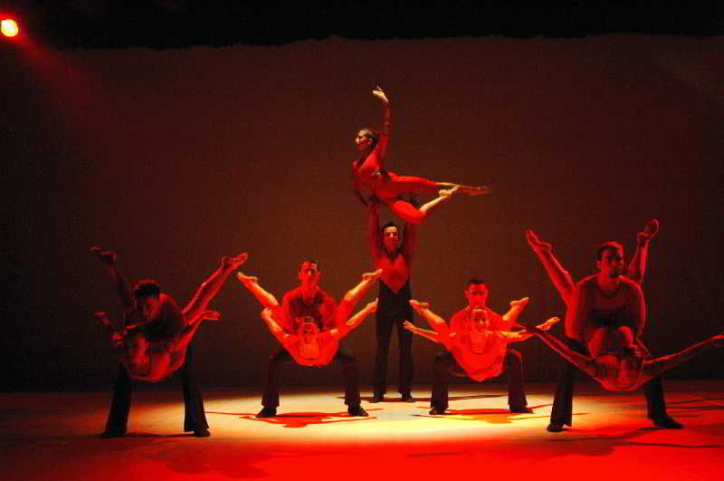 Sports and Entertainment
Sports and Entertainment
di Garden Club Toscana