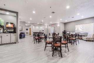 Quality Inn & Suites Omaha