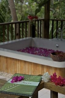 Sports and Entertainment
Sports and Entertainment
di Buri Resort and Spa