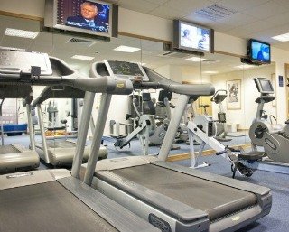 Sports and Entertainment
Sports and Entertainment
di Alexandra House