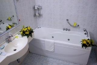 Room
Room
di Touring Hotel