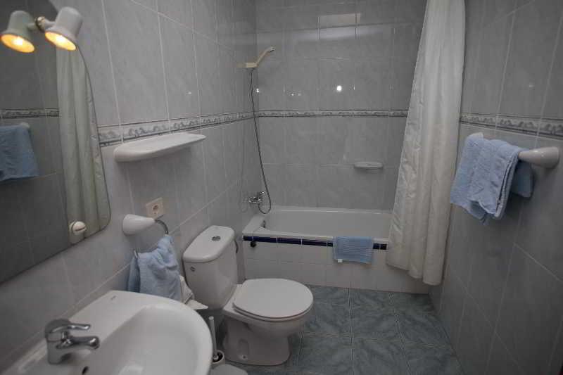 Room
Room
di Complejo Turistico Reyes