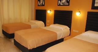 Room
Room
di The Royale House Travel Inn and Suites