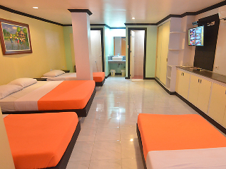 Room
Room
di The Royale House Travel Inn and Suites